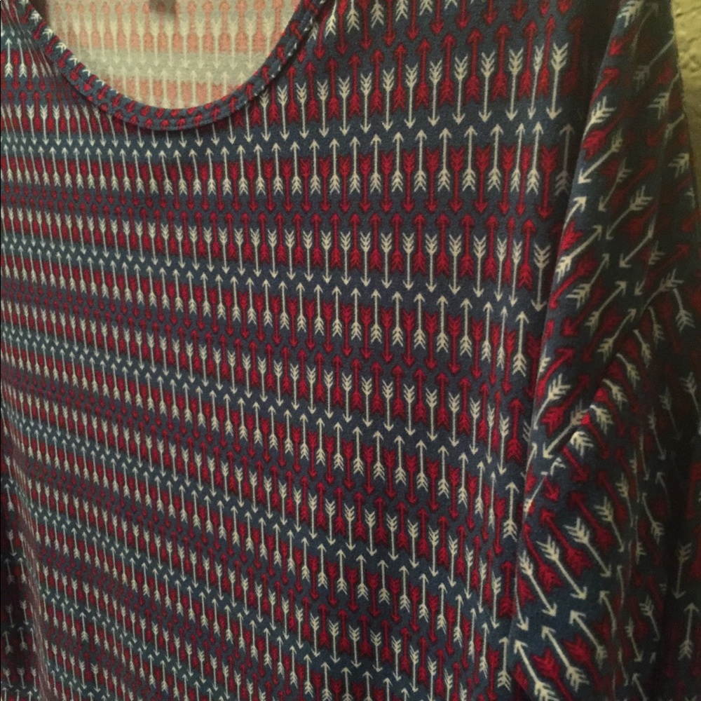 LuLaRoe XXS Tunic in blue/red/white arrow print